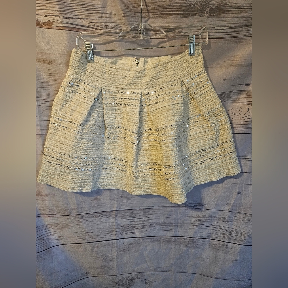 Ginger G Cream Textured Sequin Mini Skirt Women’s Size M